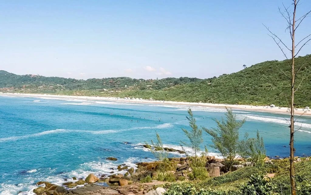 Praia do Rosa (Santa Catarina)
Uma das 10 Melhores Praias para Curtir o verão.